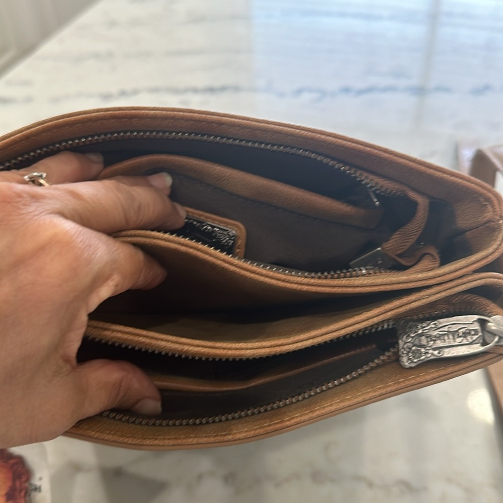 Trinity Ranch Handbag - Picture 4 of 6